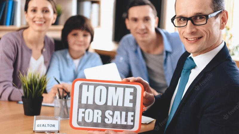 Why You Need a Real Estate Agent When Selling Your House